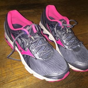 Mizuno Wave Inspire 14